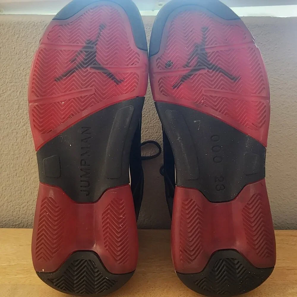 Air Jordan Maxin 200 Black Red Jumpman Basketball Sneakers CD6123 001 Mens 12